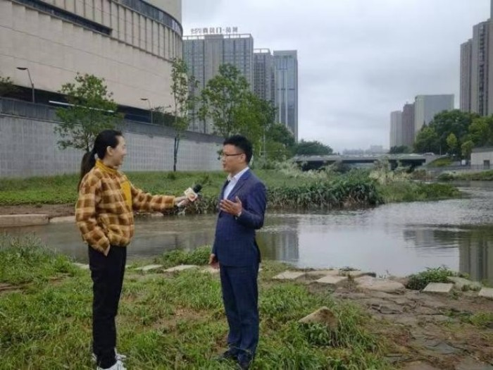 湖南草字頭生態(tài)環(huán)境建設(shè)有限公司,人造草坪假草皮,湖南雨水收集處理工藝